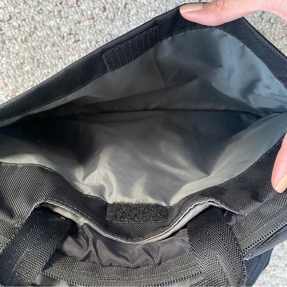 INCASE Nylon Briefcase Laptop Messenger Shoulder Bag - Picture 2 of 7